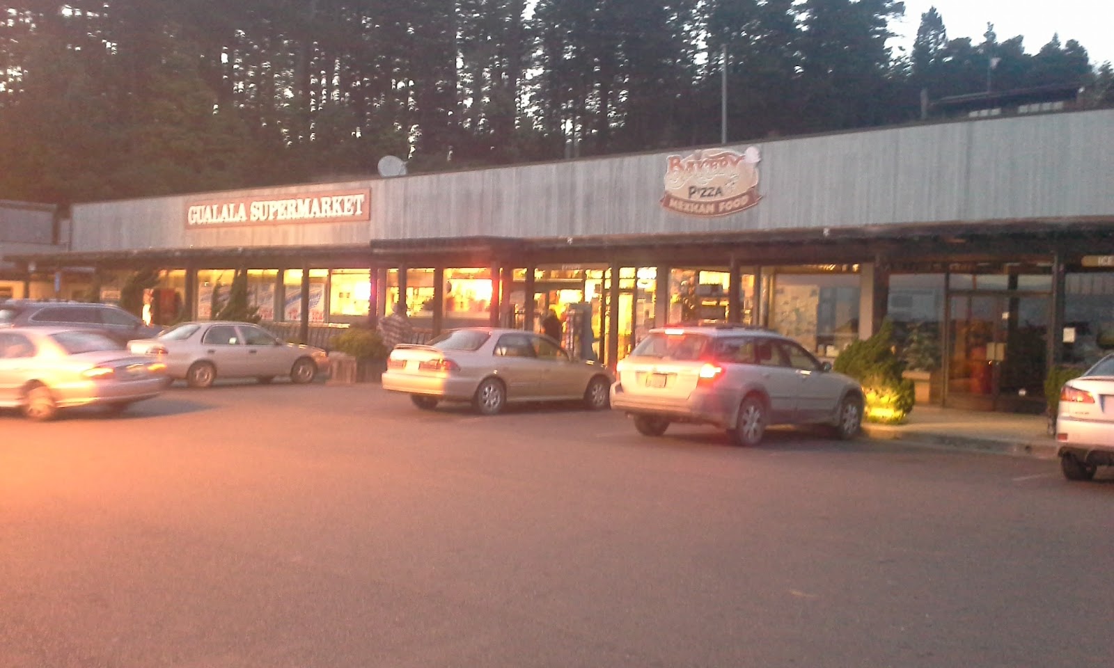 Gualala Supermarket
