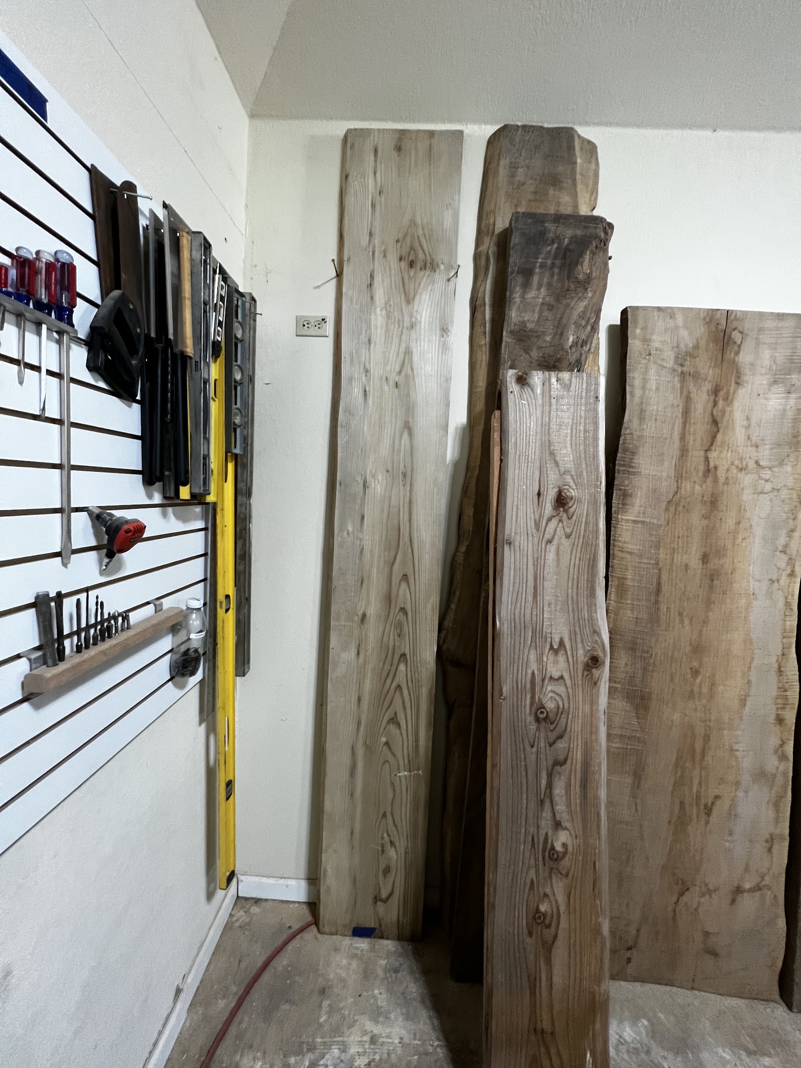 Wood N Arts Gallery